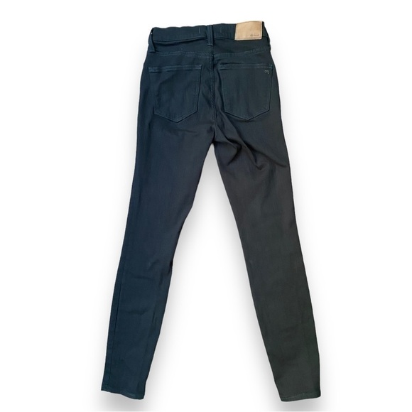 MADEWELL 9" Mid-Rise Skinny Jeans in ISKO Stay Black | Size 24 - Picture 8 of 16